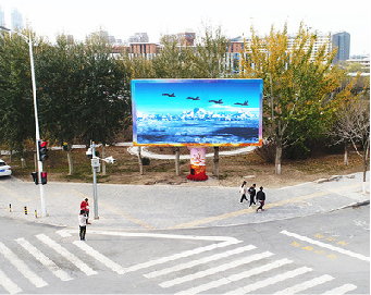 理县户外大屏广告投放要点。